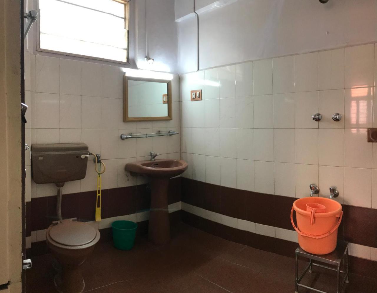 Hotel Satkar Cafeteria Belgaum Eksteriør bilde