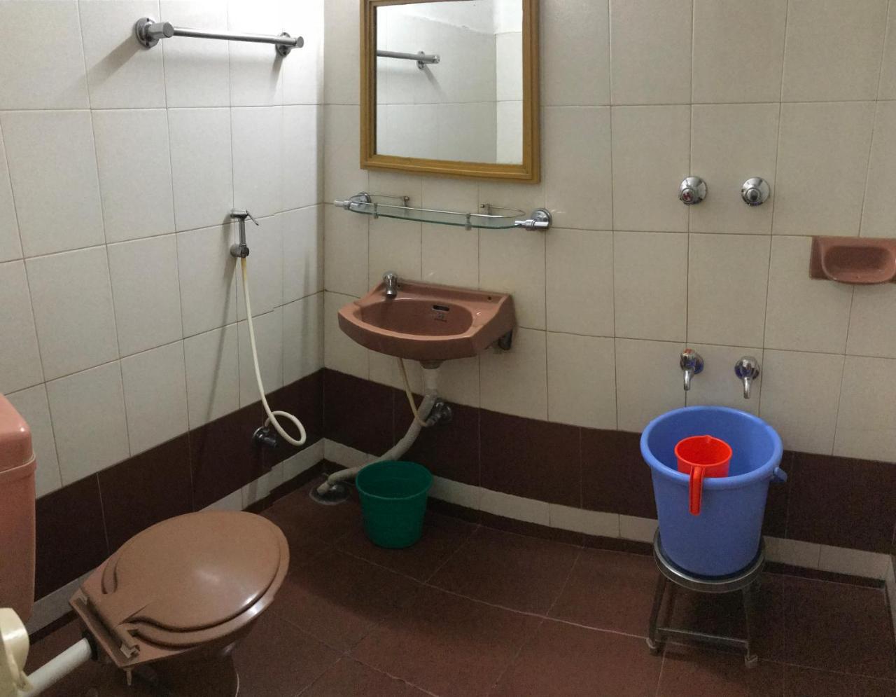 Hotel Satkar Cafeteria Belgaum Eksteriør bilde