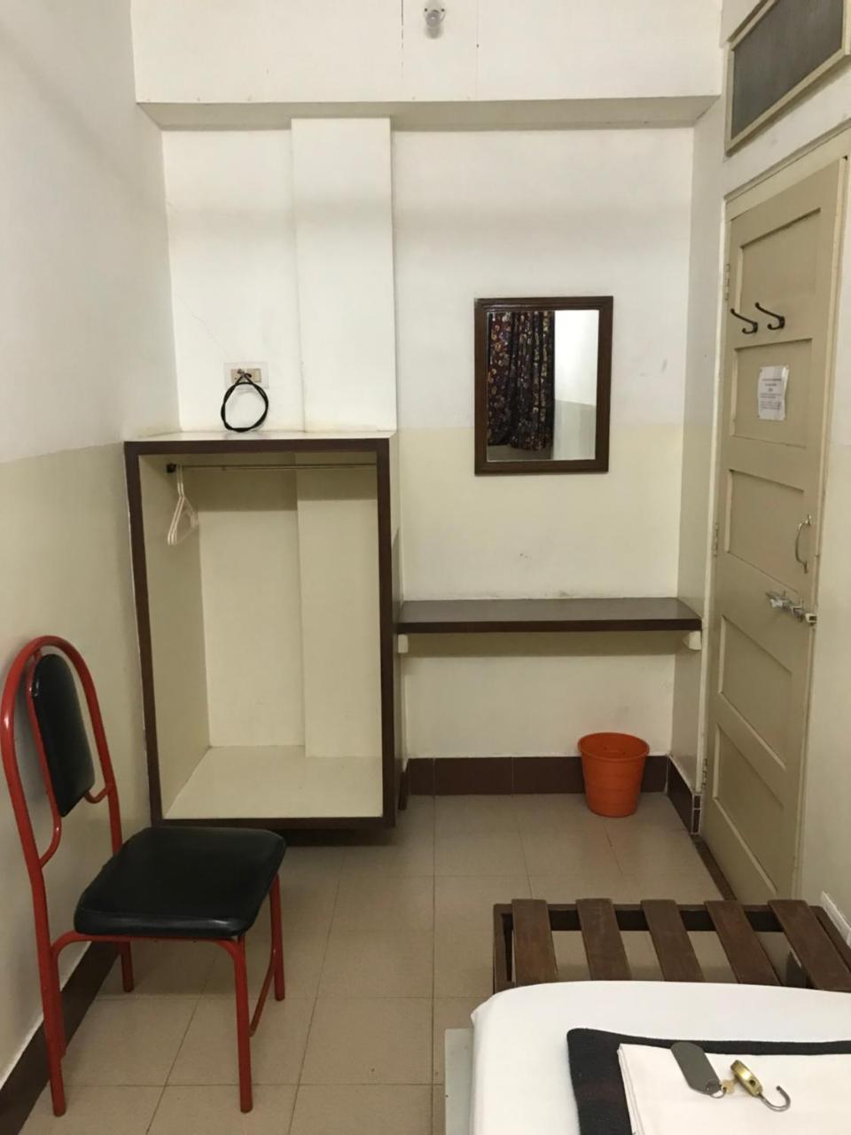 Hotel Satkar Cafeteria Belgaum Eksteriør bilde